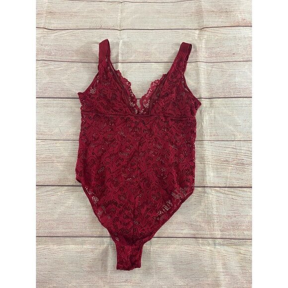 Victoria Secret Women's Red Sheer Lace Teddy - Medium - Picture 8 of 11